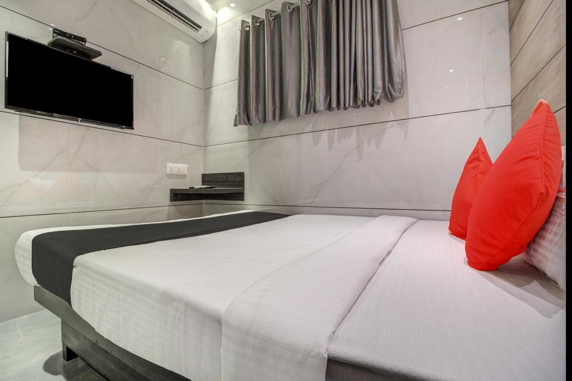 Hotel Spring Residency Mumbai Kültér fotó