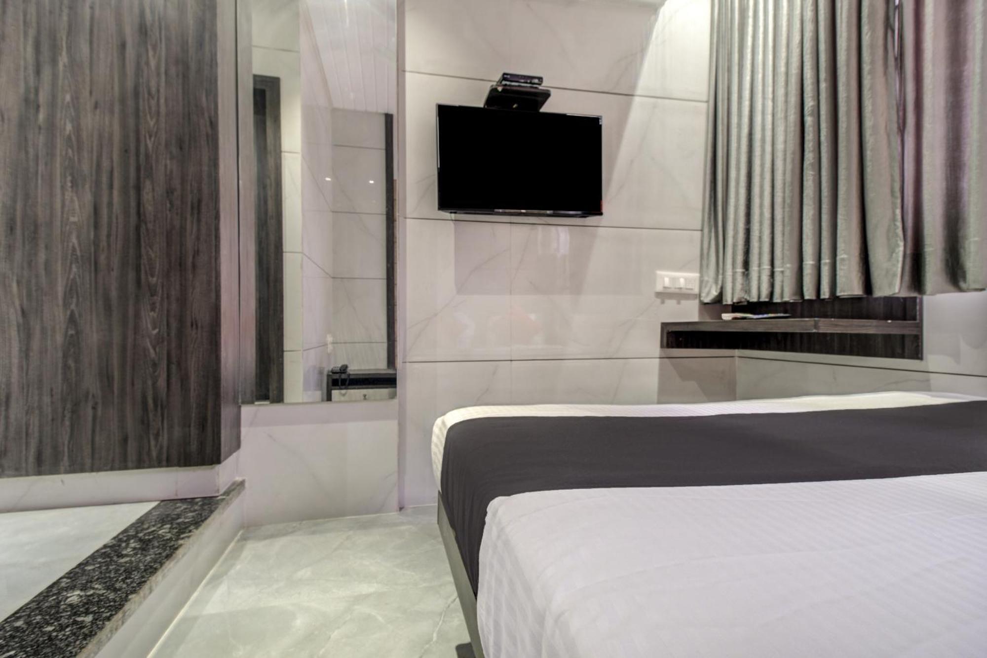 Hotel Spring Residency Mumbai Kültér fotó