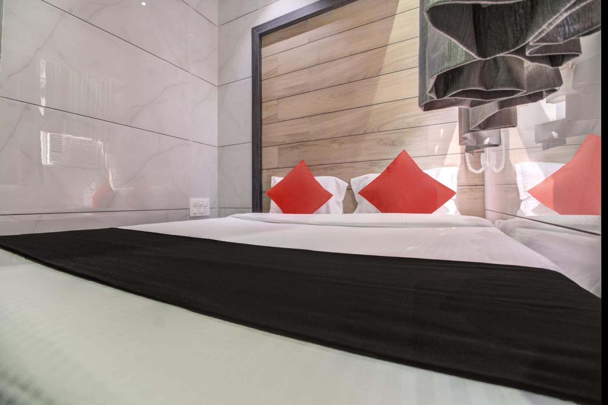 Hotel Spring Residency Mumbai Kültér fotó