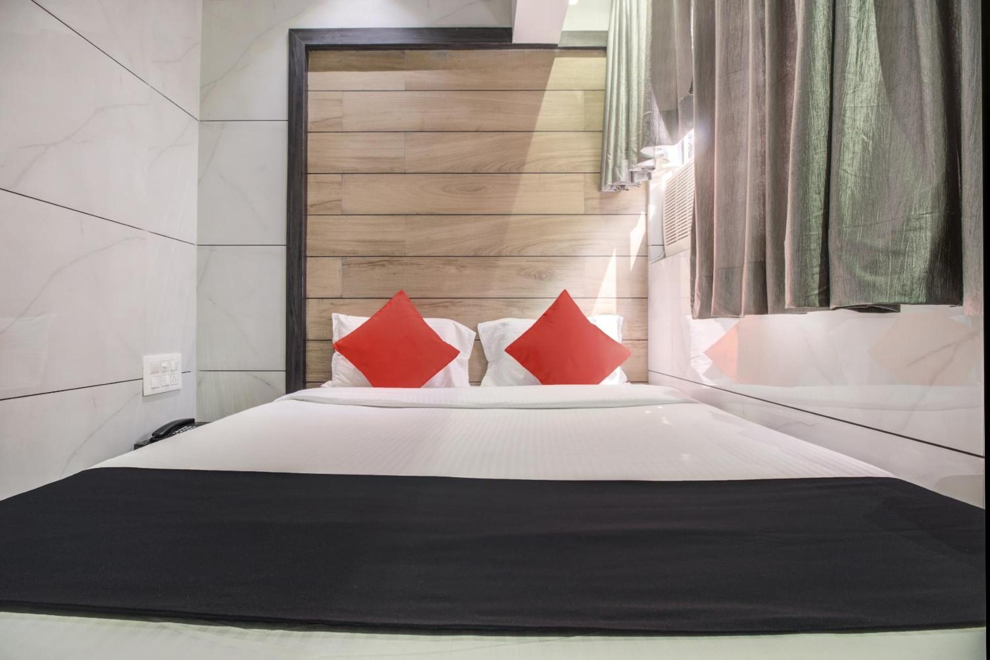 Hotel Spring Residency Mumbai Kültér fotó